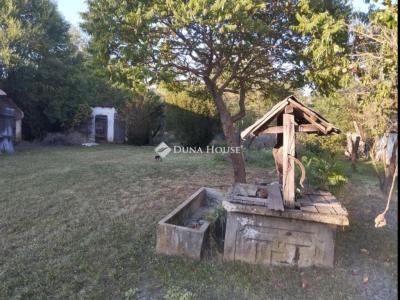 Eladó családi ház Tét