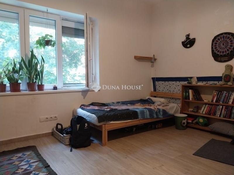 Eladó családi ház Budapest