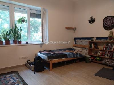 Eladó családi ház Budapest