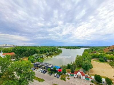 Eladó lakás Kecskemét