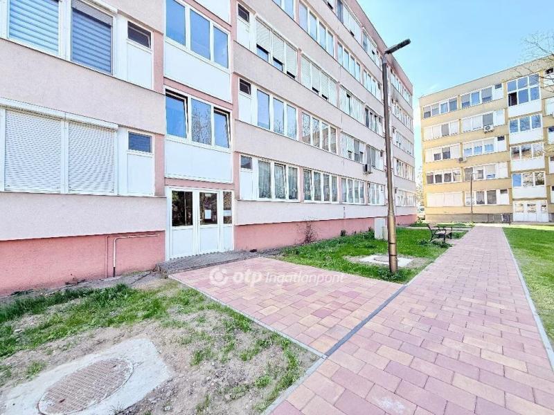 Eladó lakás Mátészalka