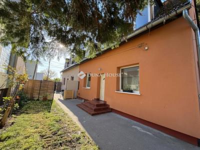 Eladó lakás Budaörs