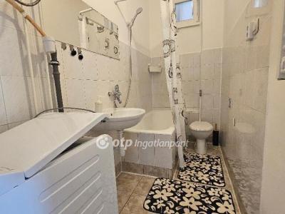 Eladó családi ház Budapest