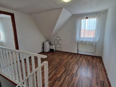 Eladó lakás Szigethalom