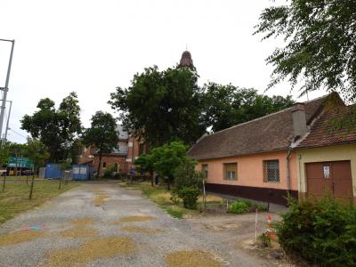Eladó lakóövezeti telek Debrecen