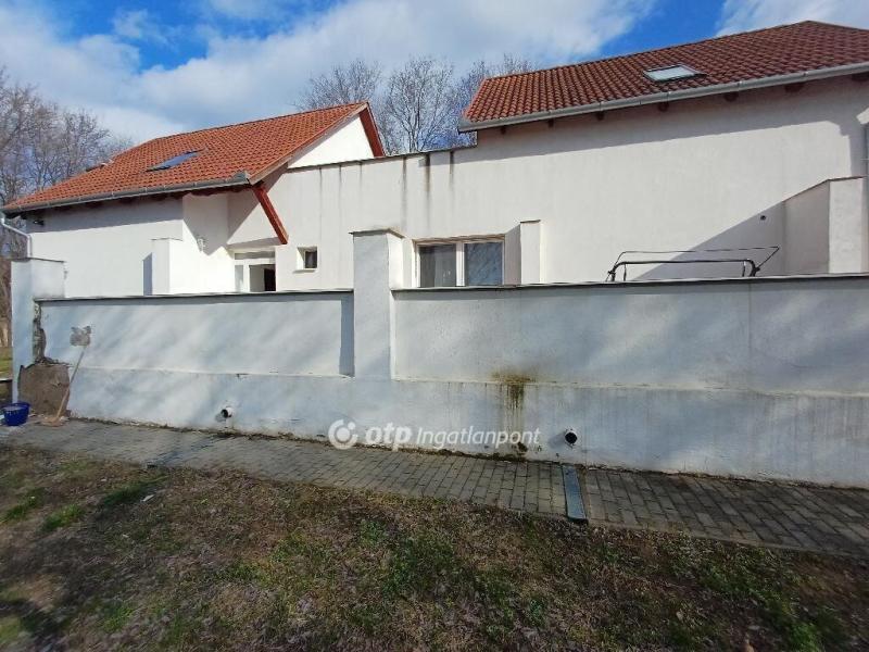 Eladó családi ház Nyíregyháza