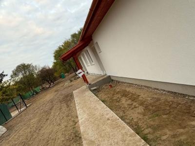 Eladó családi ház Nyáregyháza