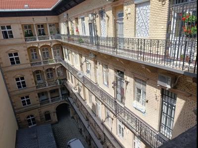 Eladó lakás Budapest