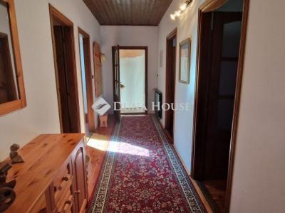 Eladó családi ház Balatonfenyves