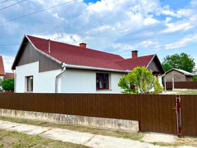 Eladó családi ház Nádudvar