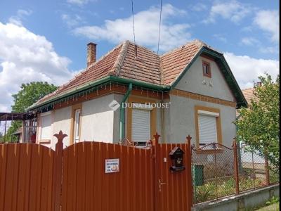 Eladó családi ház Zsámbok