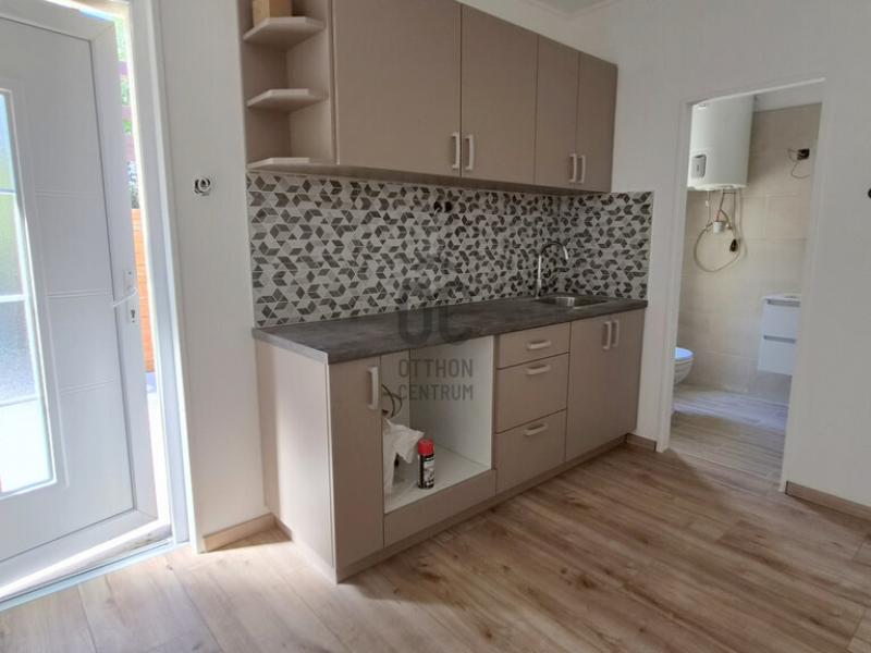 Eladó családi ház Budapest