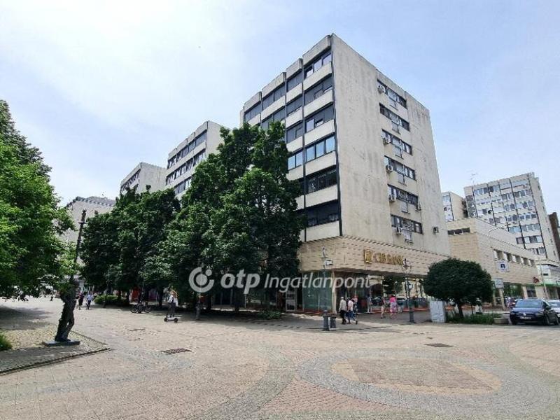 Eladó lakás Debrecen