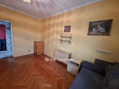 Eladó lakás Pécs