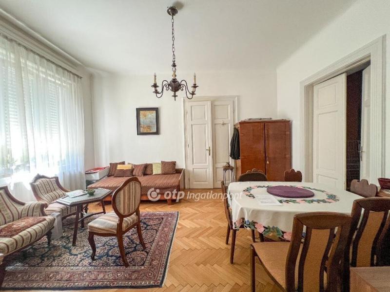 Eladó lakás Budapest