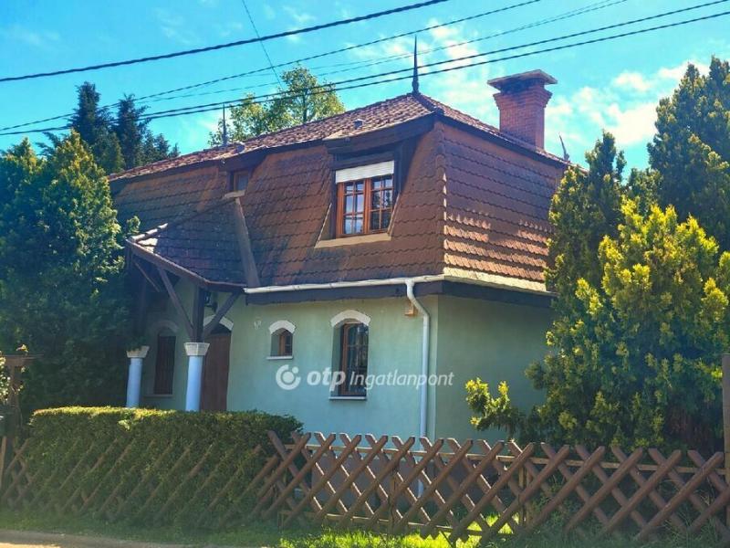 Eladó családi ház Szentendre