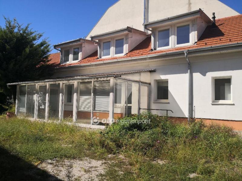 Eladó családi ház Kecskemét