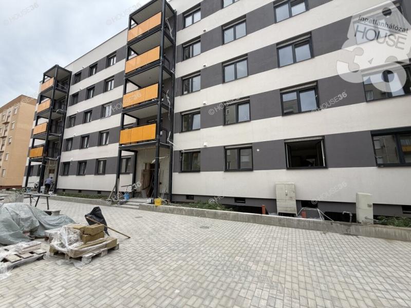 Eladó lakás Kecskemét