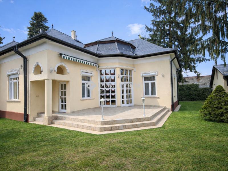 Eladó családi ház Dunakeszi