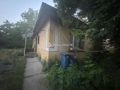 Eladó családi ház Dánszentmiklós