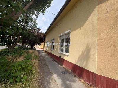 Eladó lakás Nagykőrös