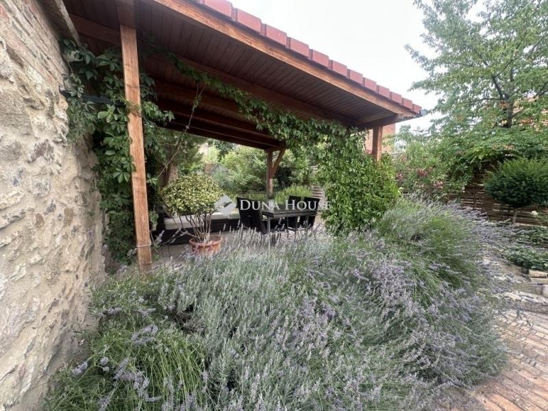 Eladó lakás Pécs