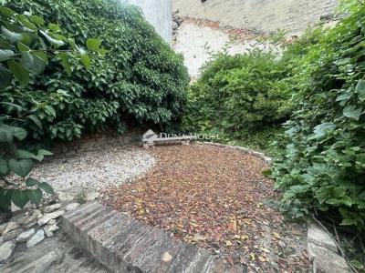 Eladó lakás Pécs