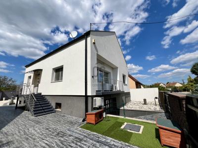 Eladó családi ház Dabas