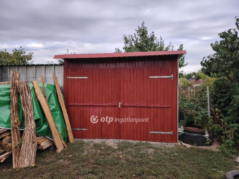 Eladó családi ház Derekegyház