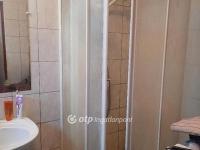 Eladó családi ház Békés