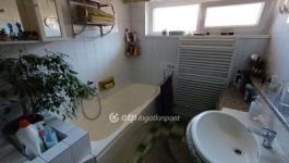 Eladó családi ház Csongrád