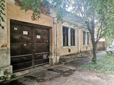 Eladó lakás Békéscsaba