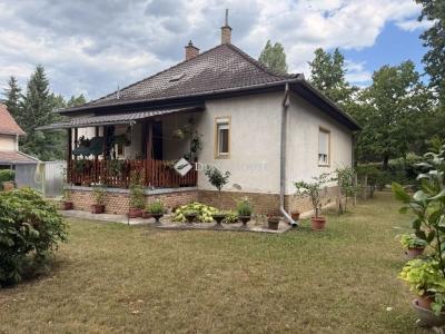 Eladó családi ház Pécs