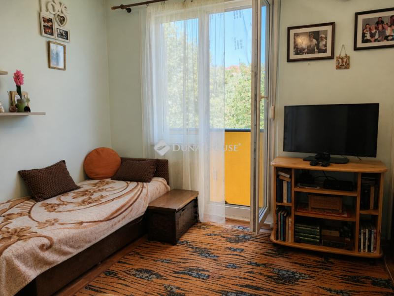 Eladó lakás Pécs