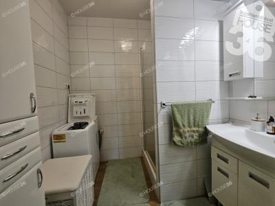 Eladó lakás Kecskemét