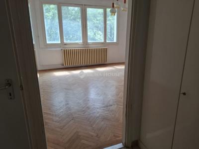 Eladó lakás Kecskemét