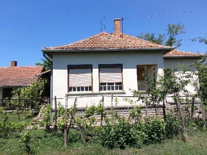 Eladó családi ház Jászboldogháza