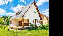 Eladó családi ház Balatonalmádi