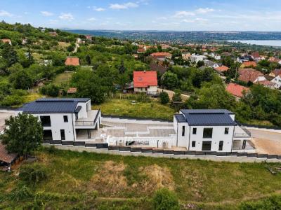 Eladó lakás Balatonalmádi