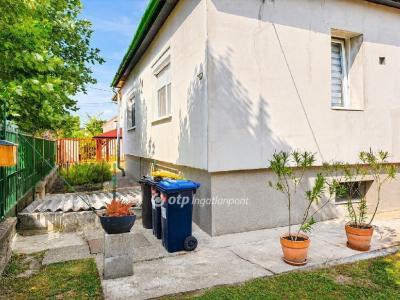 Eladó családi ház Budapest