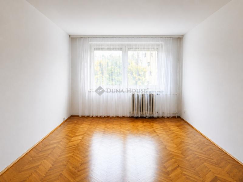 Eladó lakás Esztergom