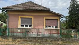 Eladó családi ház Tiszaigar