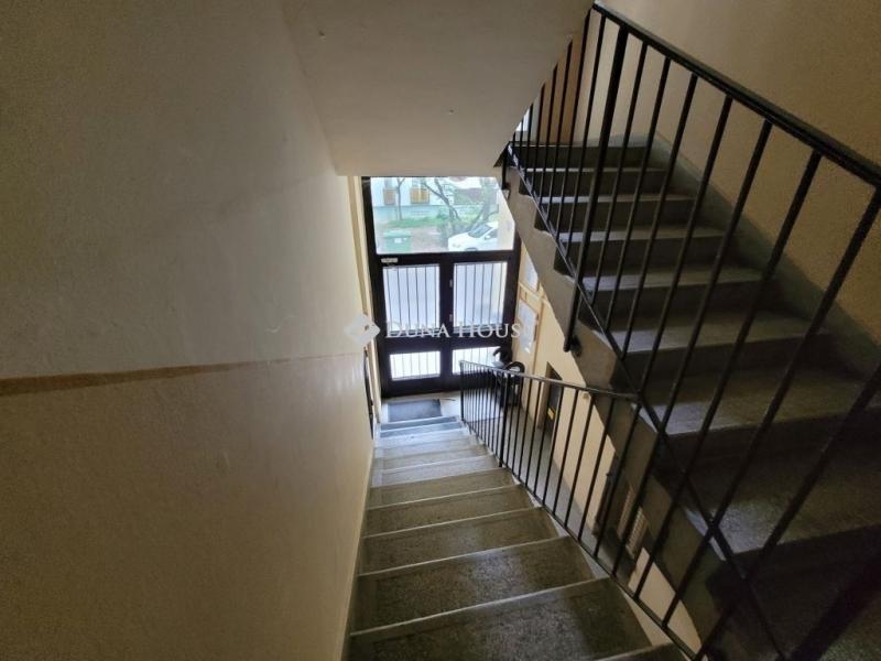 Eladó lakás Pécs