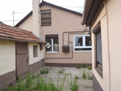 Eladó családi ház Debrecen