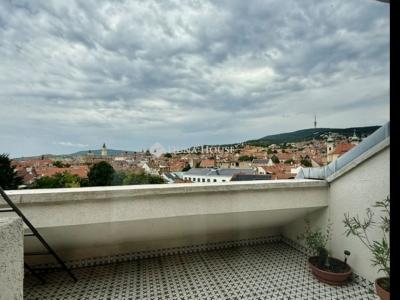 Eladó lakás Pécs
