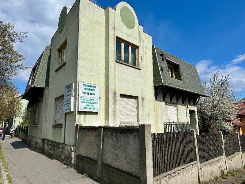 Eladó családi ház Miskolc