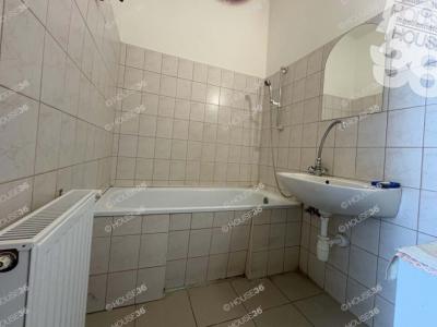 Eladó lakás Kecskemét