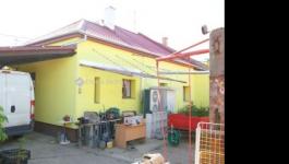 Eladó családi ház Szeged