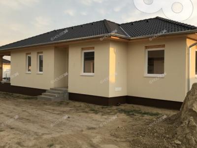Eladó családi ház Kecskemét