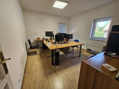 Eladó családi ház Szentendre